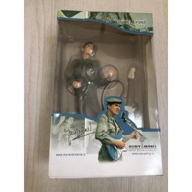 Gianni Morandi Statua Da Collezione Autografato / Sony BMG  8869715936002 Nuova